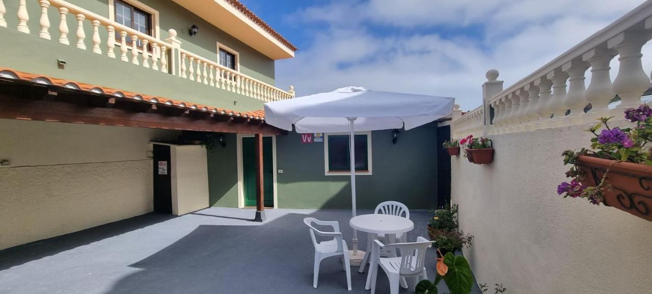 Apartamento Tily Икод де лос Винос Екстериор снимка